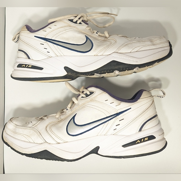 nike air monarch blue